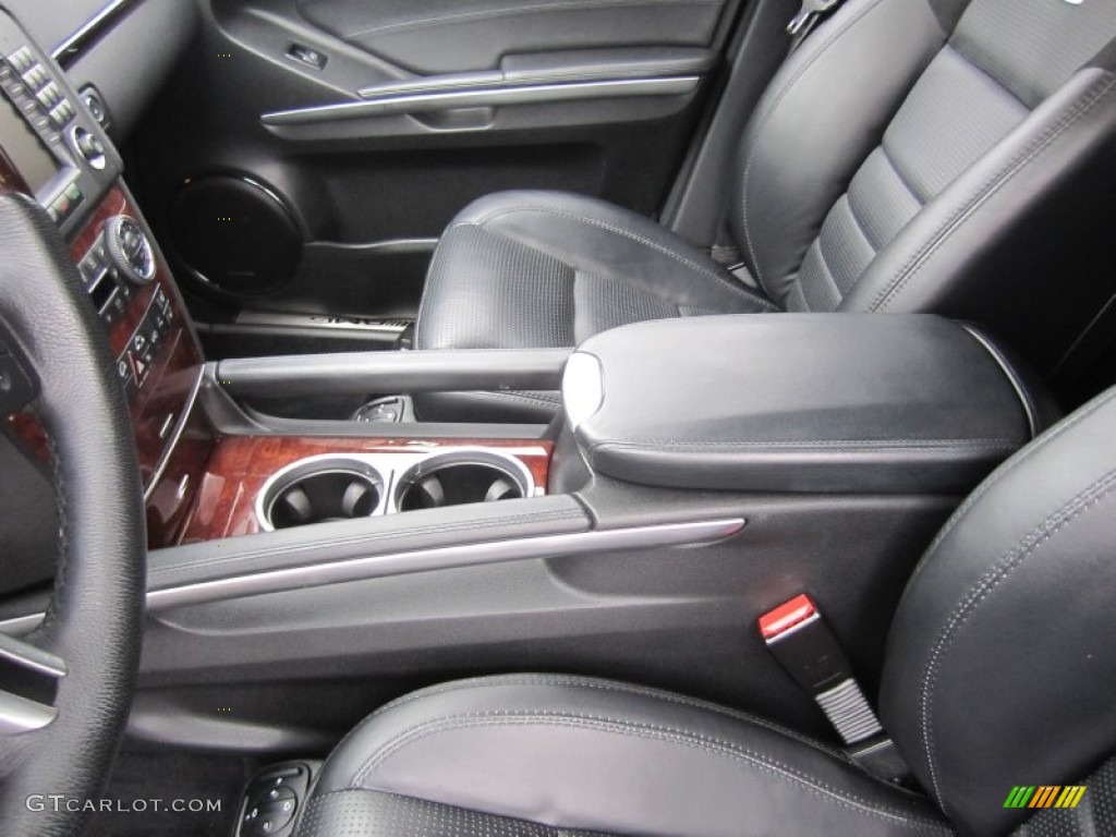 Black Interior 2007 Mercedes-Benz ML 63 AMG 4Matic Photo #74682717