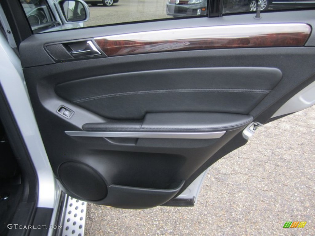 2007 Mercedes-Benz ML 63 AMG 4Matic Black Door Panel Photo #74682789