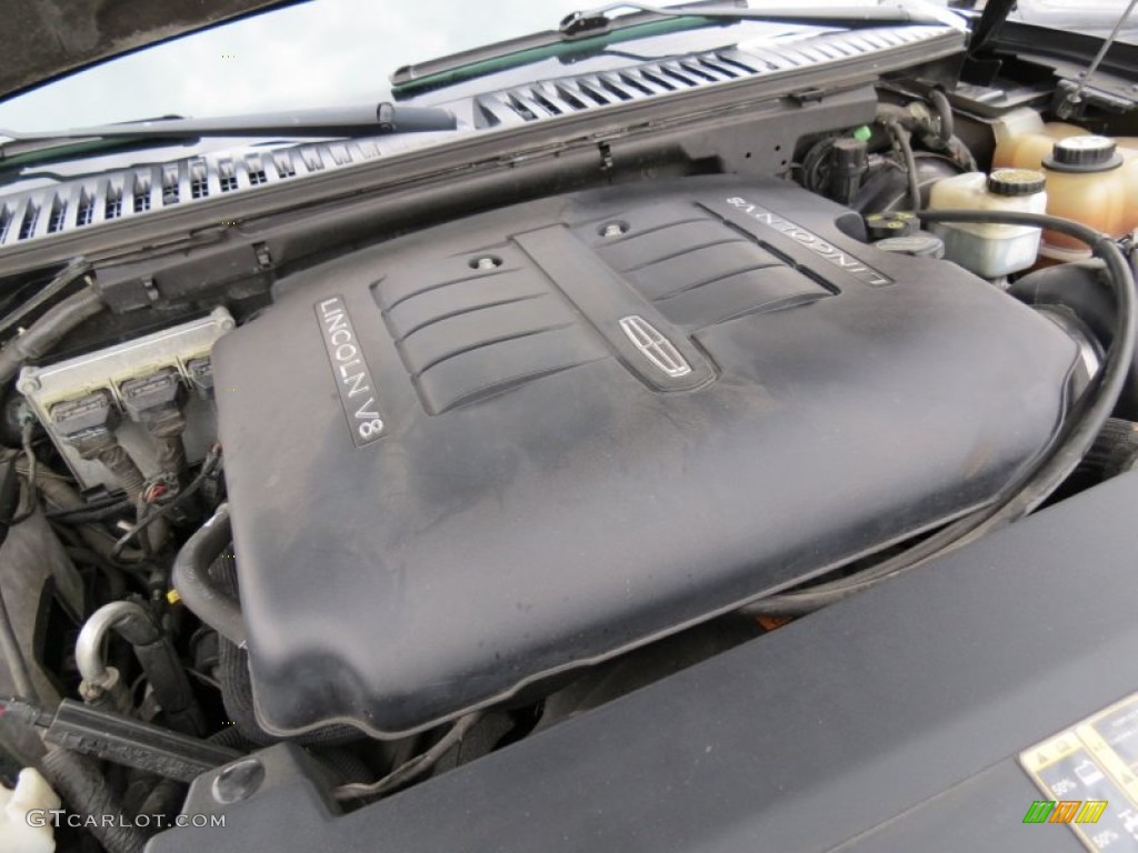 2004 Lincoln Navigator Luxury 5.4 Liter DOHC 32-Valve V8 Engine Photo #74685832