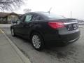 Black - 200 Touring Sedan Photo No. 3
