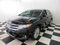 Attitude Black Metallic - Venza LE Photo No. 3