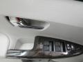 Attitude Black Metallic - Venza LE Photo No. 10