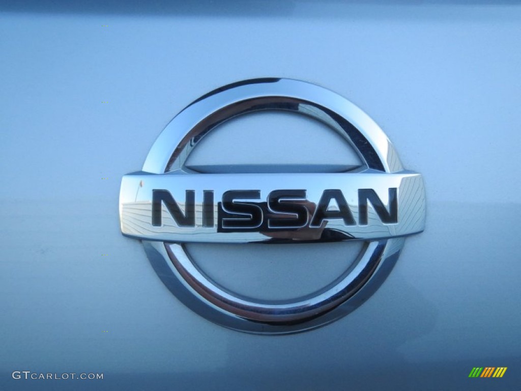 2011 Rogue S - Silver Ice Metallic / Gray photo #18