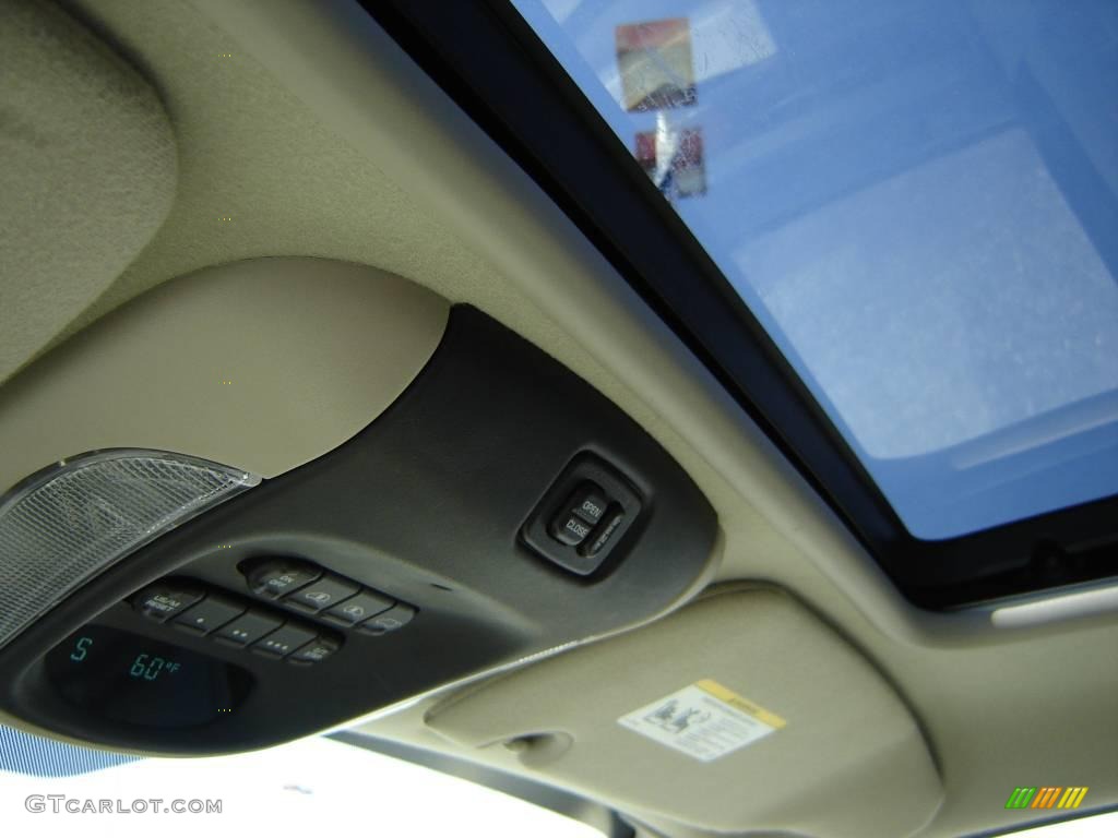 2007 Town & Country Touring - Marine Blue Pearl / Dark Khaki/Light Graystone photo #16