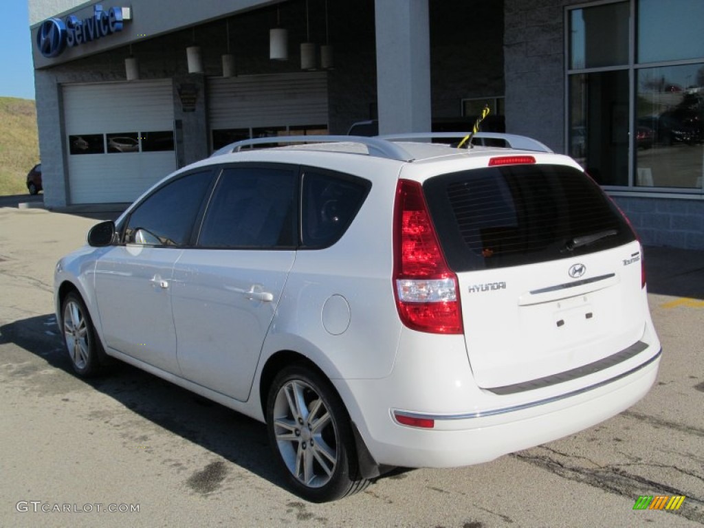 2012 Elantra SE Touring - Polar White / Black photo #4