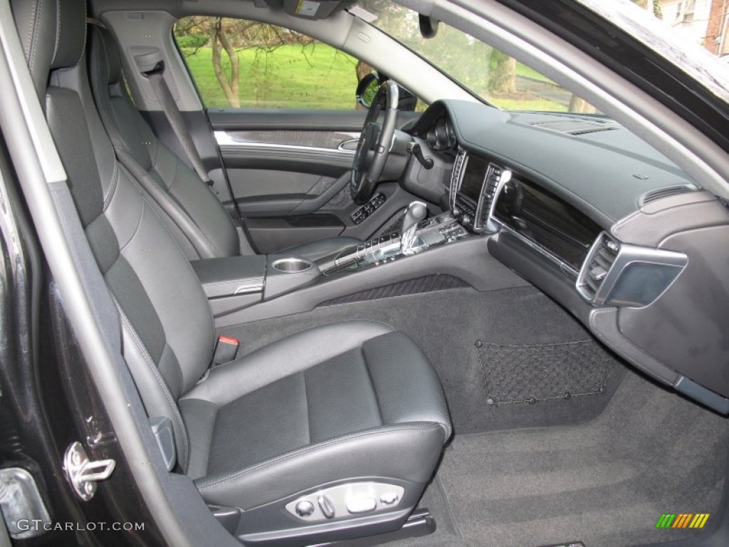 Black Interior 2011 Porsche Panamera 4S Photo #74698327
