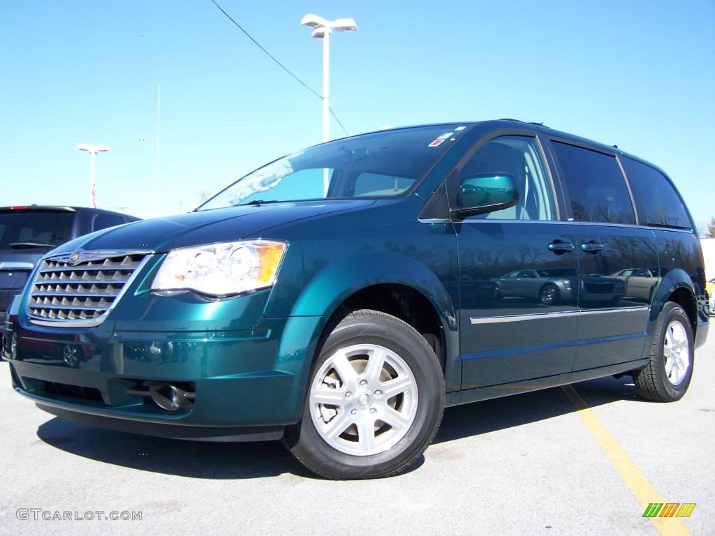 2009 Town & Country Touring - Melbourne Green Pearl / Medium Slate Gray/Light Shale photo #1