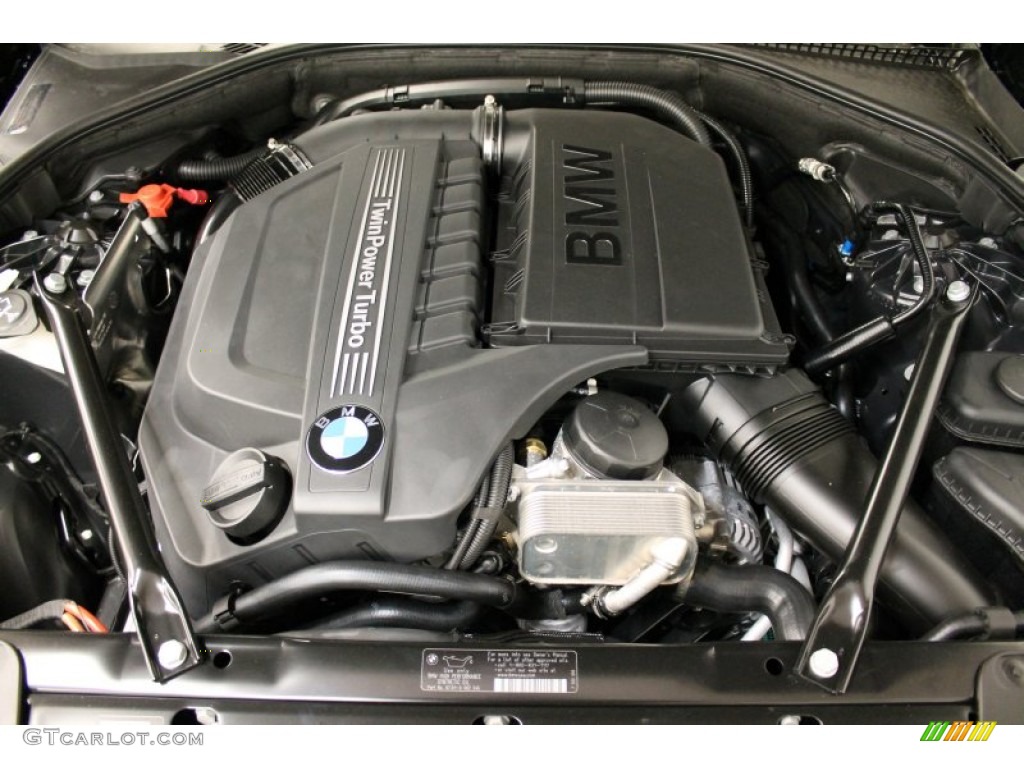 2013 BMW 5 Series 535i xDrive Sedan 3.0 Liter DI TwinPower Turbocharged DOHC 24-Valve VVT 4 Inline 6 Cylinder Engine Photo #74700364