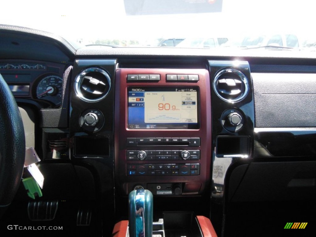 2010 Ford F150 Harley-Davidson SuperCrew 4x4 Controls Photo #74703454