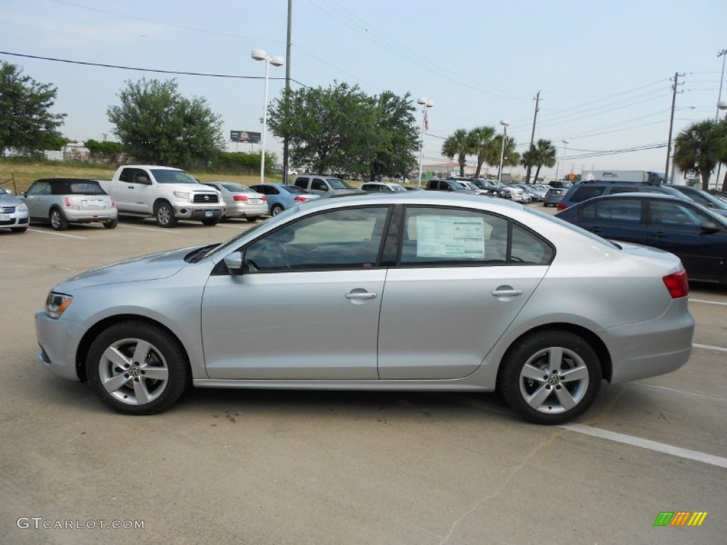 2013 Jetta TDI Sedan - Reflex Silver Metallic / Titan Black photo #4
