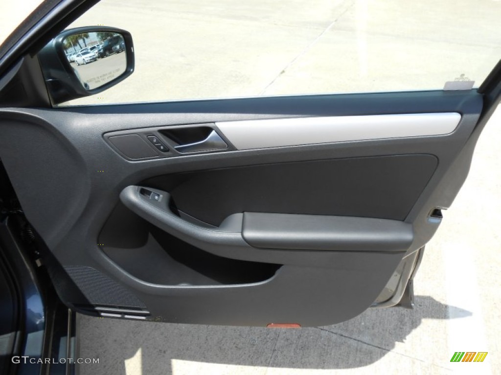 2013 Jetta TDI Sedan - Reflex Silver Metallic / Titan Black photo #12