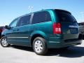 2009 Melbourne Green Pearl Chrysler Town & Country Touring  photo #3