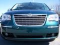 2009 Melbourne Green Pearl Chrysler Town & Country Limited  photo #10