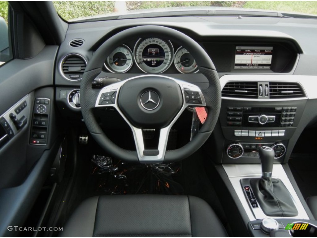 2013 Mercedes-Benz C 250 Sport Black Dashboard Photo #74707765