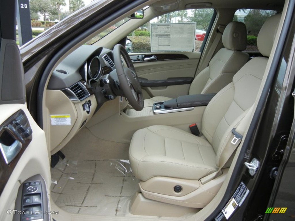 Almond Beige Interior 2013 Mercedes-Benz ML 350 4Matic Photo #74708596