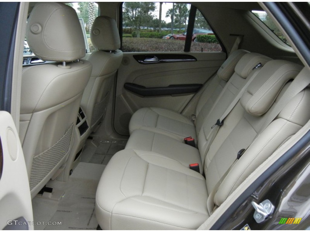 2013 Mercedes-Benz ML 350 4Matic Rear Seat Photo #74708617