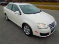 Campanella White - Jetta SE Sedan Photo No. 2