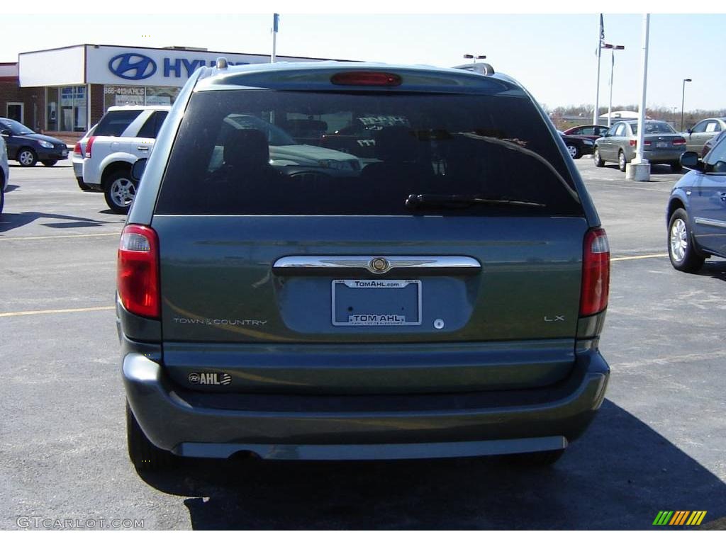 2007 Town & Country LX - Magnesium Pearl / Medium Slate Gray photo #4