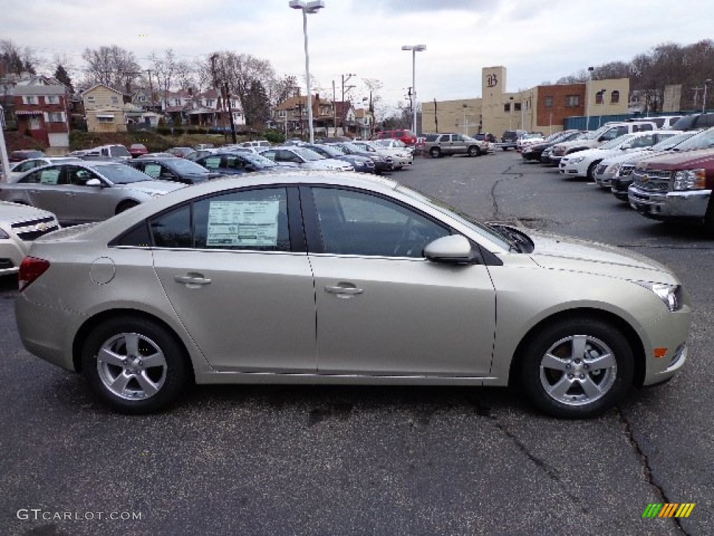 2013 Cruze LT - Champagne Silver Metallic / Jet Black photo #5