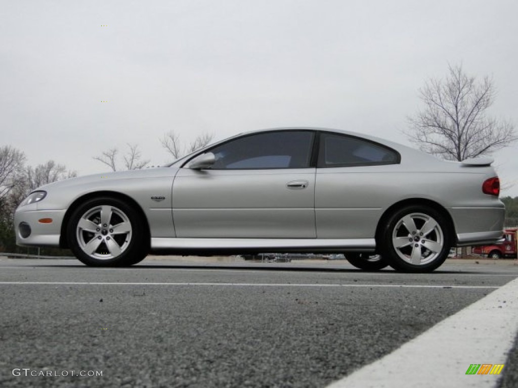 2004 GTO Coupe - Quicksilver Metallic / Black photo #7