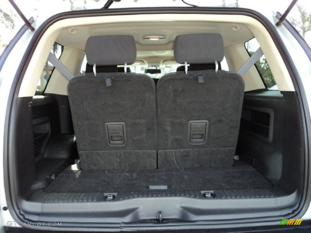 2010 Ford Explorer XLT Sport Trunk Photos