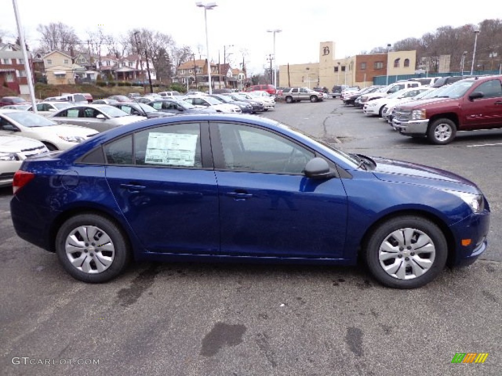 2013 Cruze LS - Blue Topaz Metallic / Jet Black/Medium Titanium photo #5