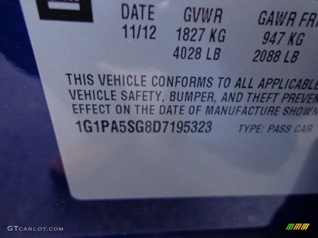 2013 Cruze LS - Blue Topaz Metallic / Jet Black/Medium Titanium photo #18