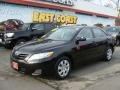 Black - Camry LE Photo No. 3