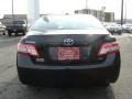 Black - Camry LE Photo No. 5