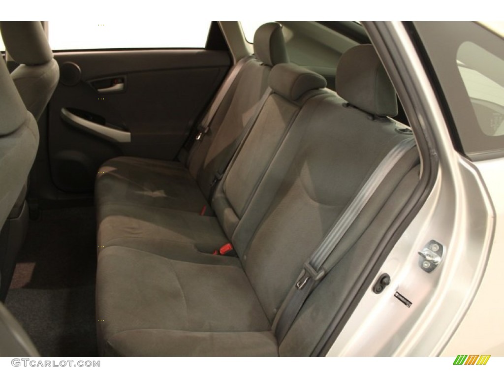 2010 Prius Hybrid III - Classic Silver Metallic / Dark Gray photo #12