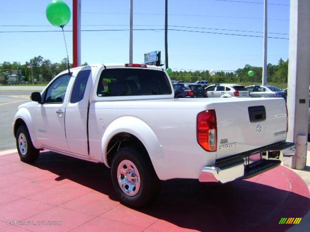 2009 Equator Extended Cab - Glacier White / Graphite photo #5