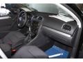 Black - Golf 4 Door TDI Photo No. 22