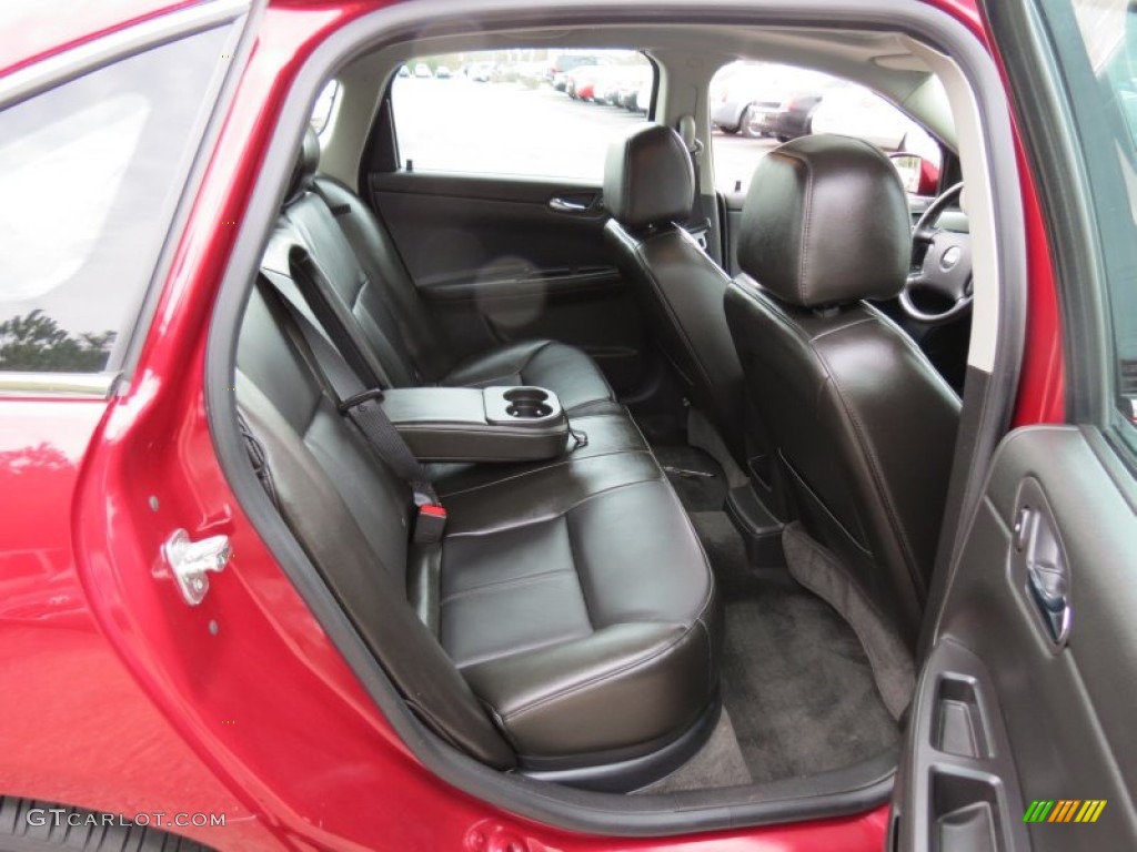 Ebony Black Interior 2007 Chevrolet Impala SS Photo #74728120