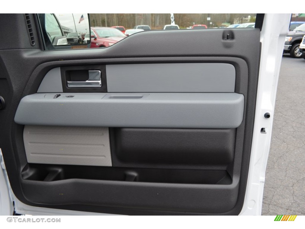 2013 Ford F150 XLT SuperCab Steel Gray Door Panel Photo #74729644