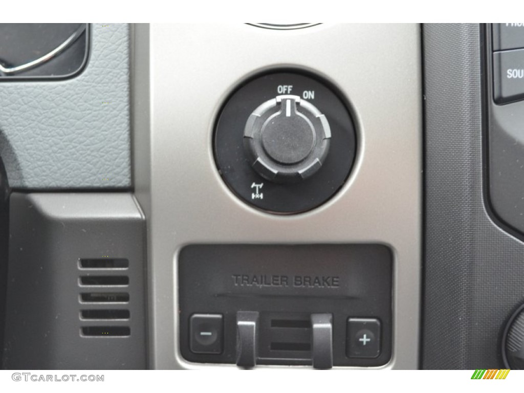 2013 Ford F150 XLT SuperCab Controls Photo #74729914