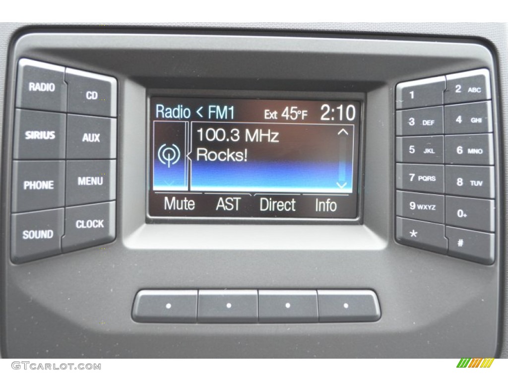 2013 Ford F150 XLT SuperCab Controls Photo #74729943