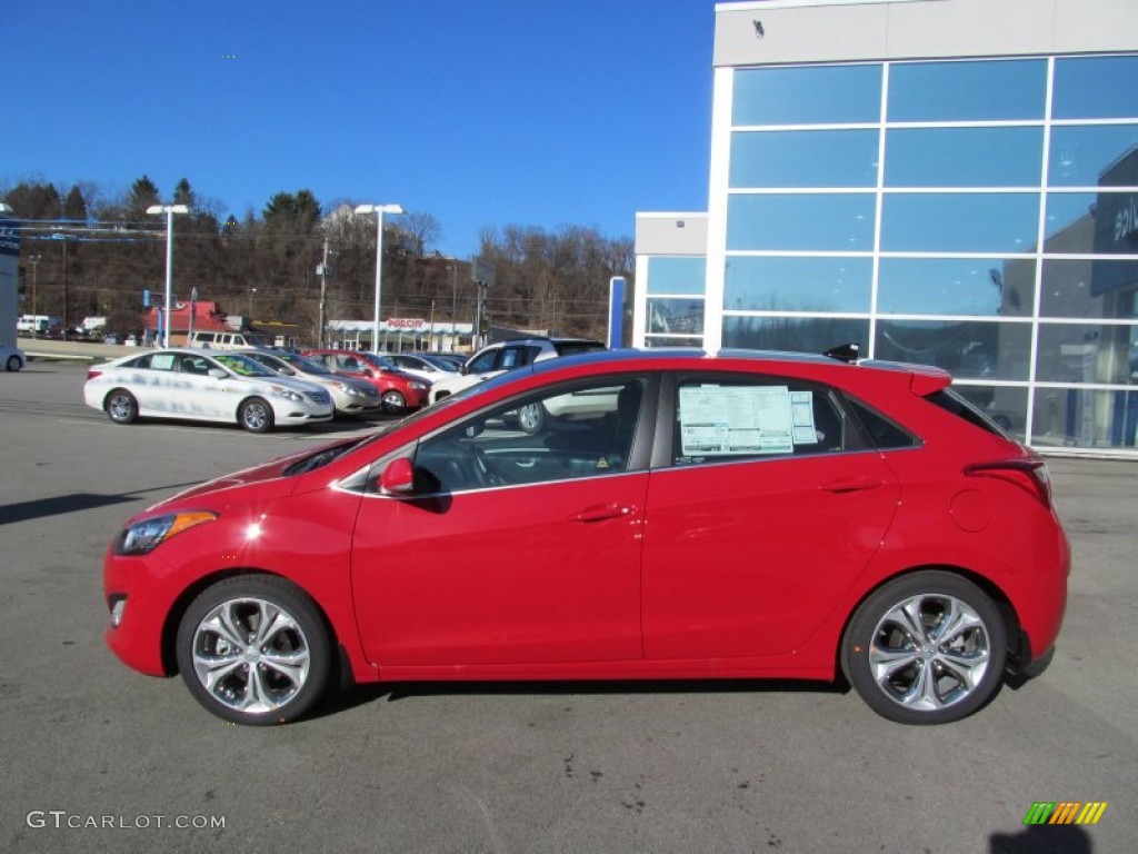 2013 Elantra GT - Volcanic Red / Black photo #2