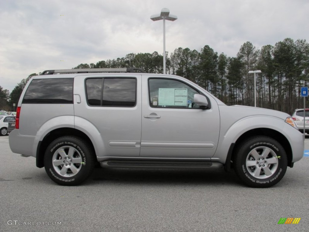 2012 Pathfinder SV - Brilliant Silver / Graphite photo #6