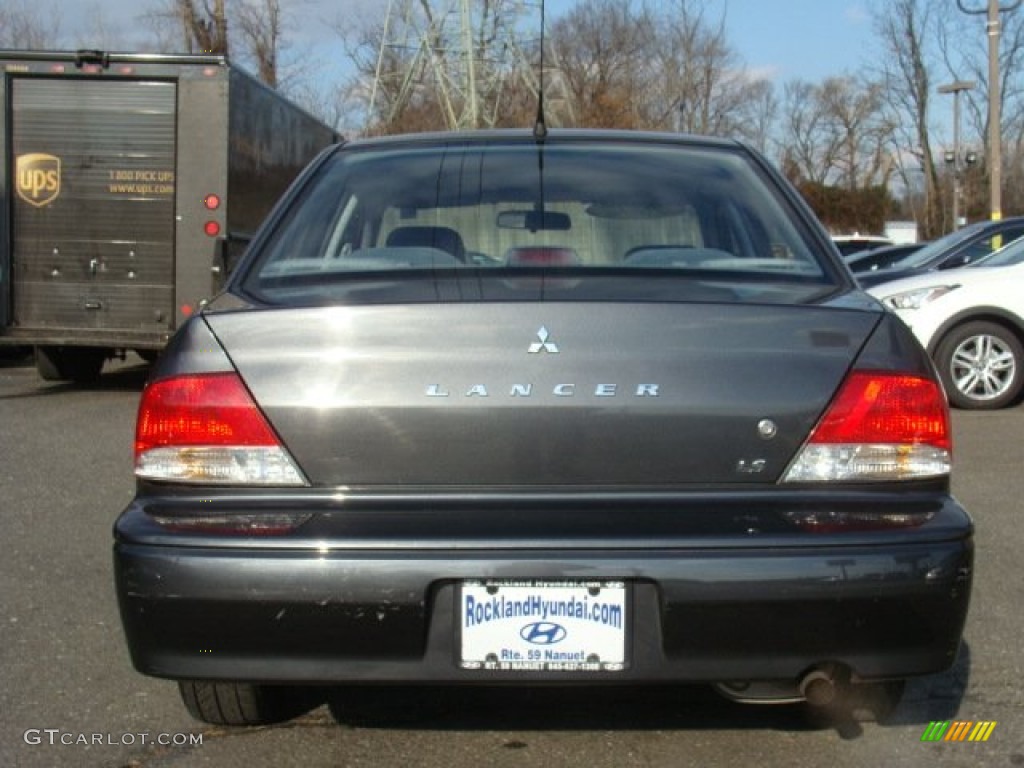 2002 Lancer LS - Thunder Gray Metallic / Gray photo #5