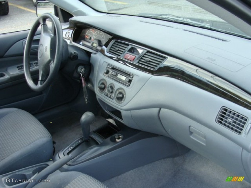 2002 Mitsubishi Lancer LS Gray Dashboard Photo #74736493