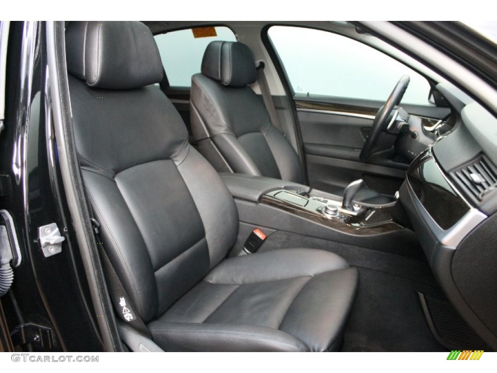 2011 BMW 5 Series 535i Sedan Front Seat Photo #74739318