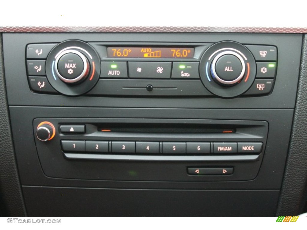 2011 BMW 1 Series 135i Coupe Controls Photo #74741260