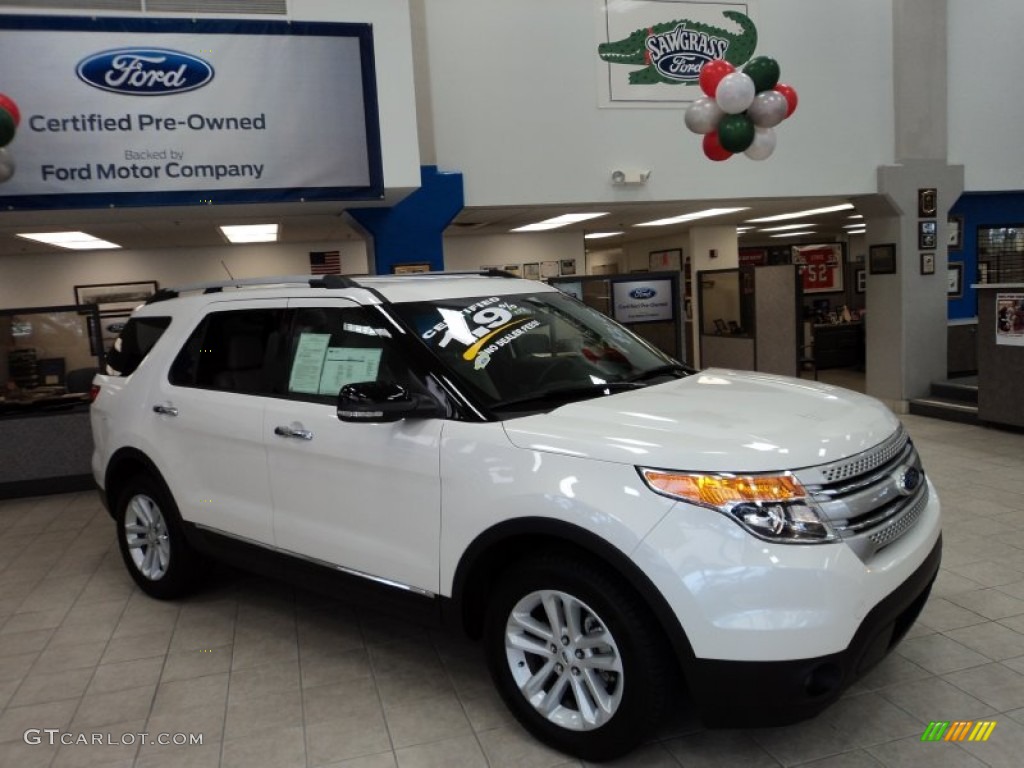 2012 Explorer XLT EcoBoost - White Platinum Tri-Coat / Medium Light Stone photo #2