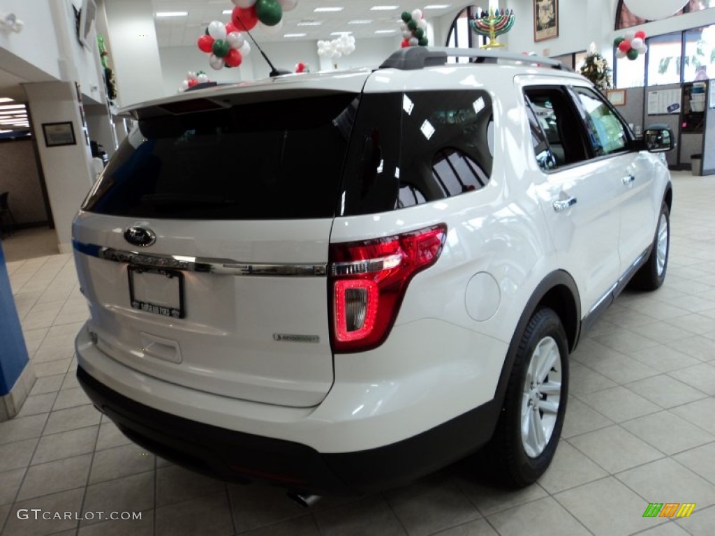 2012 Explorer XLT EcoBoost - White Platinum Tri-Coat / Medium Light Stone photo #5