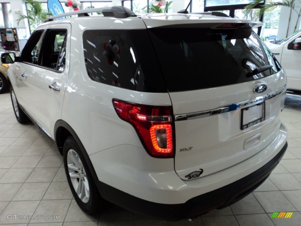 2012 Explorer XLT EcoBoost - White Platinum Tri-Coat / Medium Light Stone photo #8