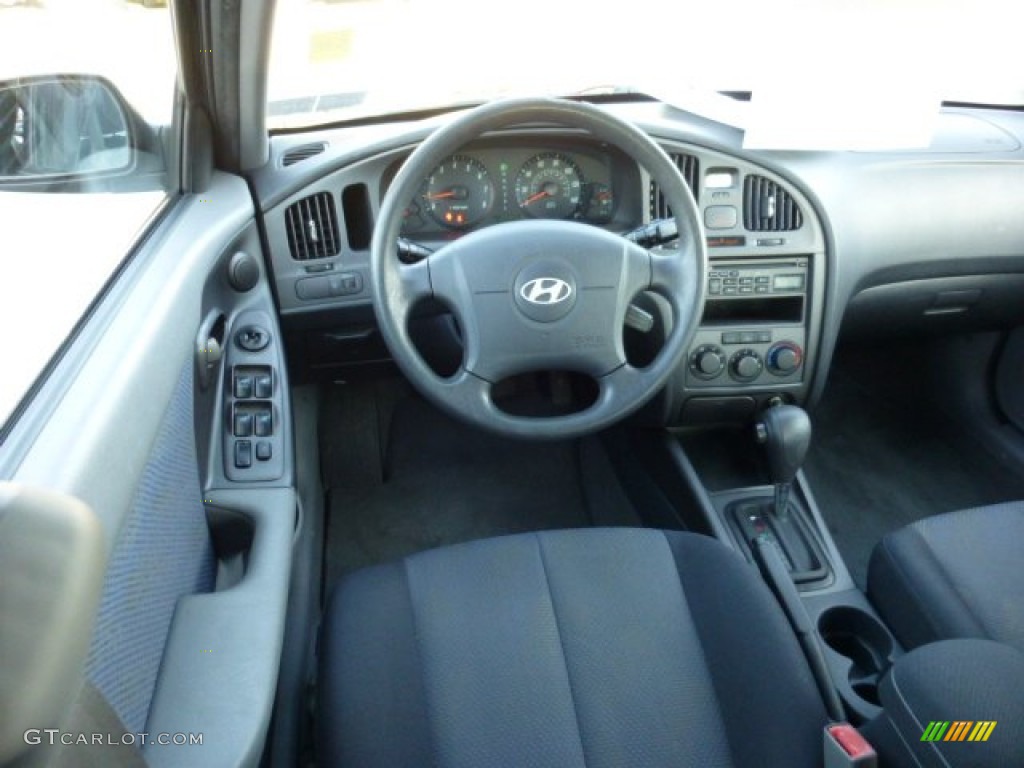 2006 Elantra GLS Hatchback - Ebony Black / Gray photo #15