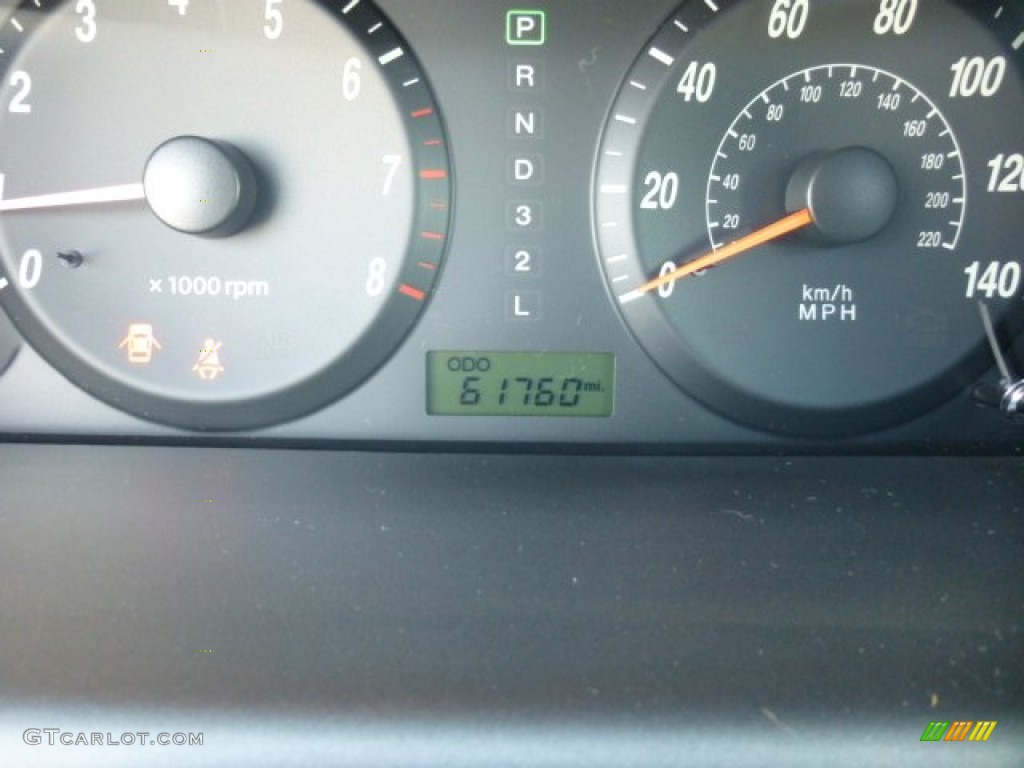 2006 Elantra GLS Hatchback - Ebony Black / Gray photo #20