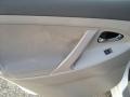 Super White - Camry LE Photo No. 15