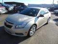 Champagne Silver Metallic - Cruze LS Photo No. 4