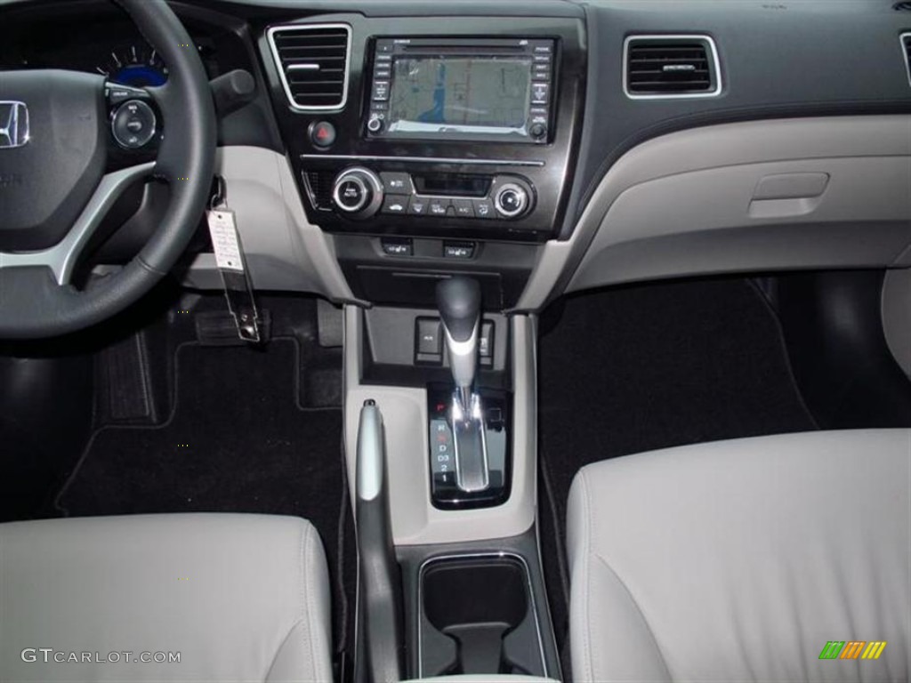 2013 Honda Civic EX-L Sedan Controls Photo #74749020